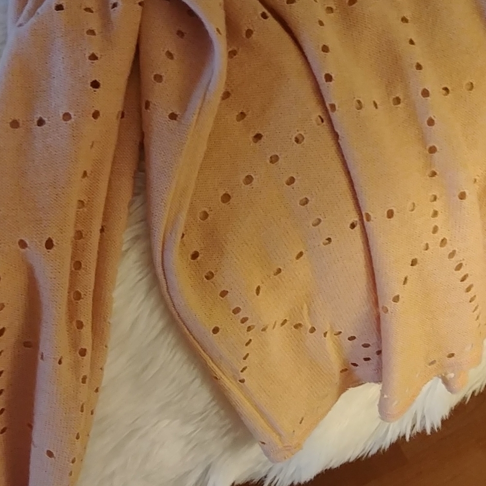 Unique light weight shoulder cutout sweater. - Picture 2 of 4